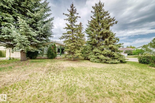 1283 Millbourne Road E, Edmonton, AB - Outdoor