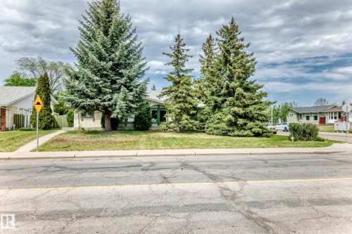 1283 Millbourne Road E, Edmonton, AB - Outdoor