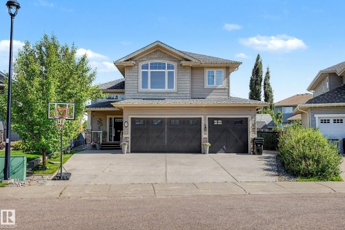 38 Longview Point(E), Spruce Grove, AB - Outdoor With Facade