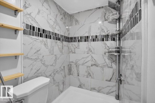 Bathroom - #18 345 Kirkness Rd Nw, Edmonton, AB - Indoor Photo Showing Bathroom