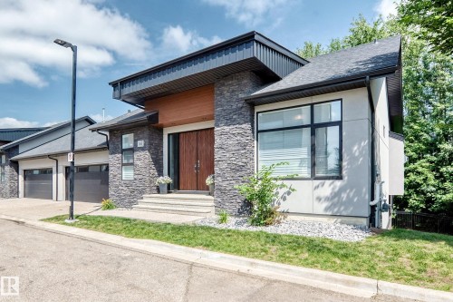#56 95 SALISBURY WY  Sherwood Park, AB T8B 0C1