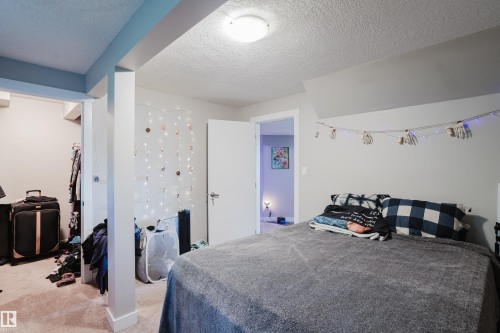 11916 152A Avenue, Edmonton, AB - Indoor Photo Showing Bedroom