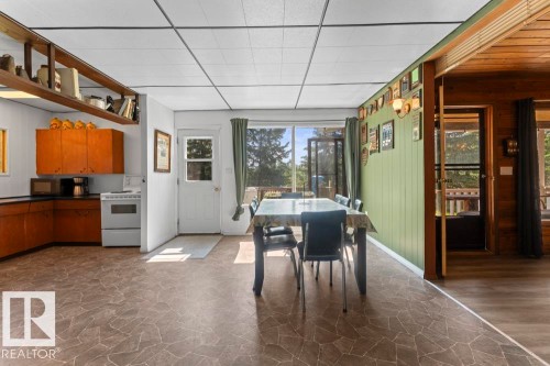 A&B 11031 Hghway 28, Rural St. Paul County, AB - Indoor