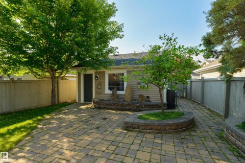 1607 Kerr Road Nw, Edmonton, AB - Outdoor