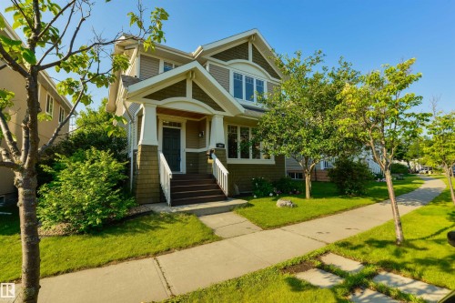 1607 Kerr Road Nw, Edmonton, AB - Outdoor With Facade