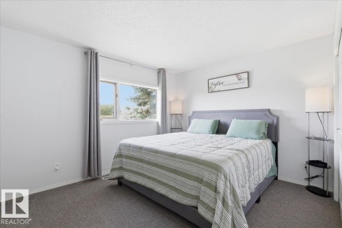 116 Cameron Crescent, Wetaskiwin, AB - Indoor Photo Showing Bedroom