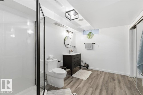 116 Cameron Crescent, Wetaskiwin, AB - Indoor Photo Showing Bathroom