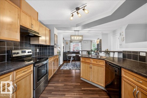 66 5604 199 Street, Edmonton, AB - Indoor Photo Showing Kitchen With Double Sink