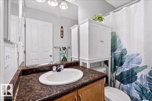 66 5604 199 Street, Edmonton, AB - Indoor Photo Showing Bathroom