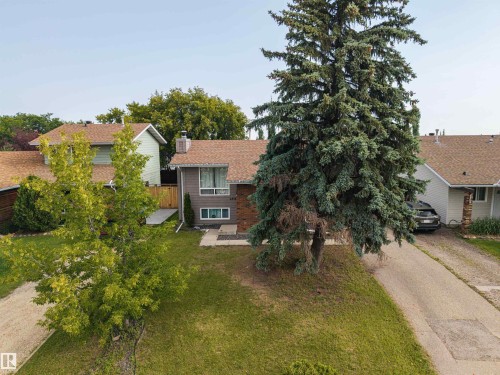 Front house - 4810 55 Avenue, Beaumont, AB - Outdoor
