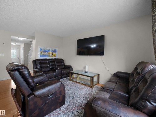 Living room - 8111 7 Avenue Sw, Edmonton, AB - Indoor Photo Showing Living Room