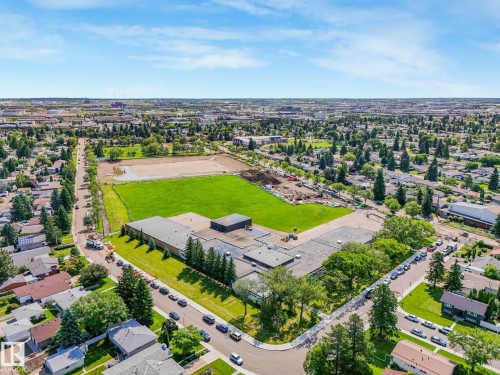 9528 54 Street Nw, Edmonton, AB - Outdoor With View