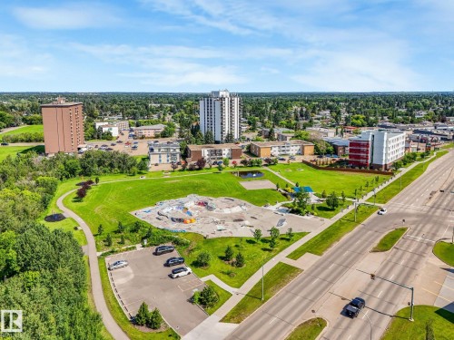 9528 54 Street Nw, Edmonton, AB - Outdoor With View