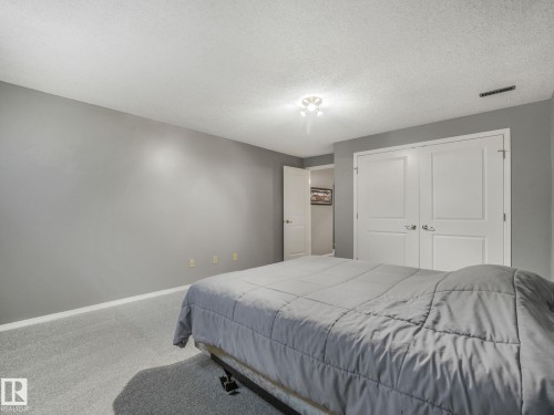 9528 54 Street Nw, Edmonton, AB - Indoor Photo Showing Bedroom