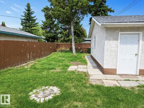 8712 162 Street Nw, Edmonton, AB - Outdoor