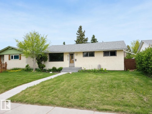 8712 162 Street Nw, Edmonton, AB - Outdoor