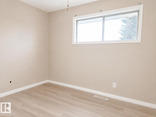 8712 162 Street Nw, Edmonton, AB - Indoor Photo Showing Other Room