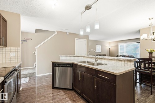 18080 89 Street Nw, Edmonton, AB - Indoor Photo Showing Kitchen With Double Sink