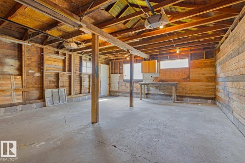 12119 95A Street Nw, Edmonton, AB - Indoor Photo Showing Basement