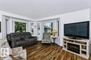 #18 9420 172 St Nw, Edmonton, AB  - Indoor Photo Showing Living Room 