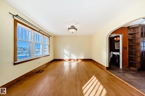449 Jennifer Heil Way, Spruce Grove, AB - Indoor Photo Showing Other Room
