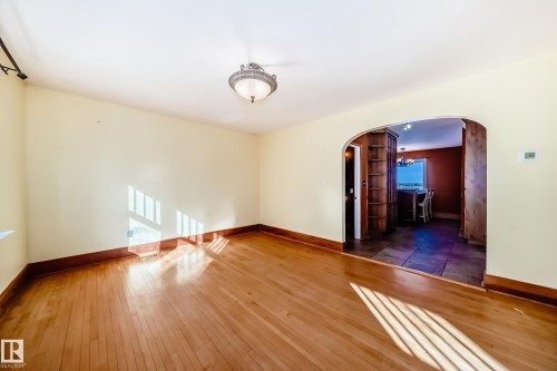 449 Jennifer Heil Way, Spruce Grove, AB - Indoor Photo Showing Other Room