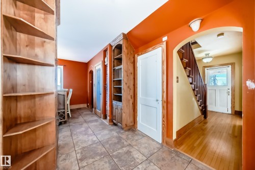 449 Jennifer Heil Way, Spruce Grove, AB - Indoor Photo Showing Other Room