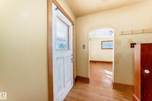449 Jennifer Heil Way, Spruce Grove, AB - Indoor Photo Showing Other Room