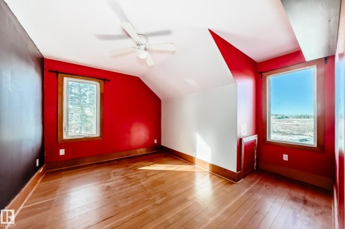 449 Jennifer Heil Way, Spruce Grove, AB - Indoor Photo Showing Other Room