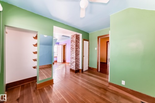 449 Jennifer Heil Way, Spruce Grove, AB - Indoor Photo Showing Other Room