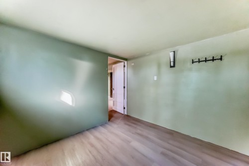 449 Jennifer Heil Way, Spruce Grove, AB - Indoor Photo Showing Other Room