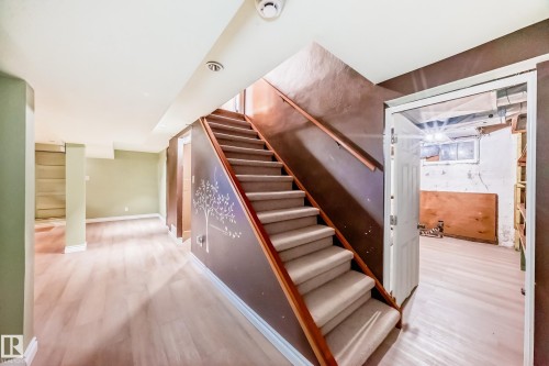 449 Jennifer Heil Way, Spruce Grove, AB - Indoor Photo Showing Other Room