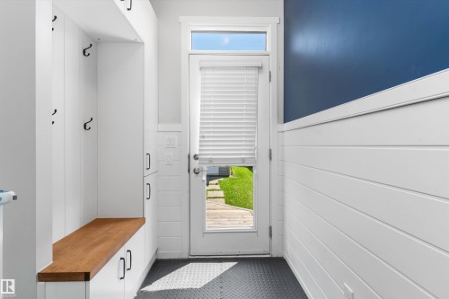 Mudroom - 3456 Cutler Crescent Sw, Edmonton, AB - Indoor Photo Showing Other Room