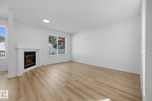 2076 Tanner Wynd Nw, Edmonton, AB 