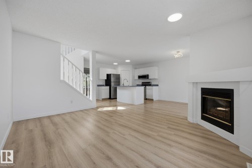 2076 Tanner Wynd Nw, Edmonton, AB 