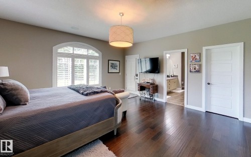 6663 15 Ave, Edson, AB - Indoor Photo Showing Bedroom