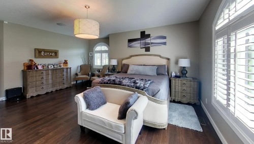 6663 15 Ave, Edson, AB - Indoor Photo Showing Bedroom