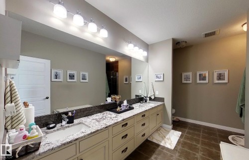 6663 15 Ave, Edson, AB - Indoor Photo Showing Bathroom