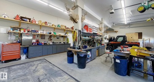 6663 15 Ave, Edson, AB - Indoor