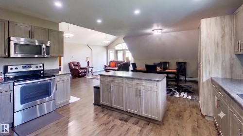 6663 15 Ave, Edson, AB - Indoor Photo Showing Kitchen