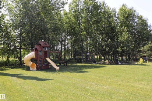 6663 15 Ave, Edson, AB - Outdoor