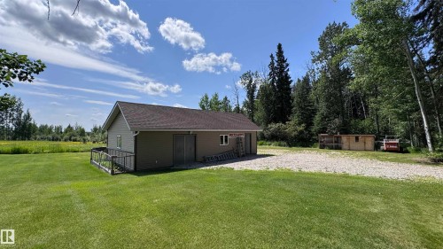 6663 15 Ave, Edson, AB - Outdoor