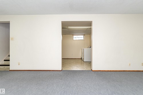 Image quality insufficient for description - 4812 105B Street Nw, Edmonton, AB - Indoor Photo Showing Other Room