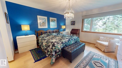 109 Ironwood Place Nw, Edmonton, AB - Indoor Photo Showing Bedroom