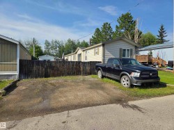 #89 2251 50 street Drayton Valley, AB T7A 1M9