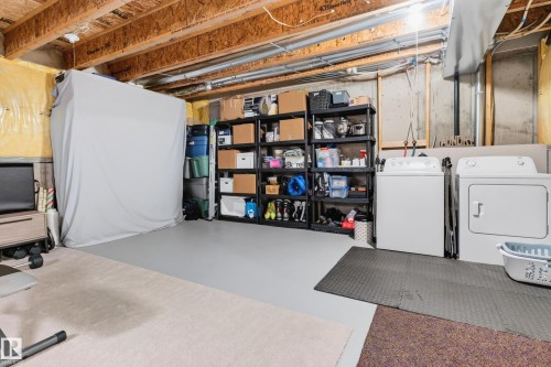 #6 12104 16 Av Sw, Edmonton, AB - Indoor Photo Showing Laundry Room