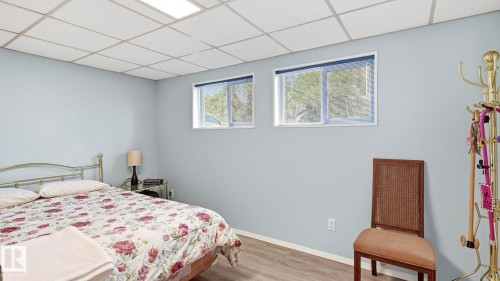 4515 41A Avenue, Leduc, AB - Indoor Photo Showing Bedroom