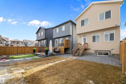4235 Chichak Close, Edmonton, AB - Outdoor