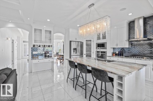 1242 Starling Drive Nw, Edmonton, AB - Indoor Photo Showing Kitchen With Upgraded Kitchen