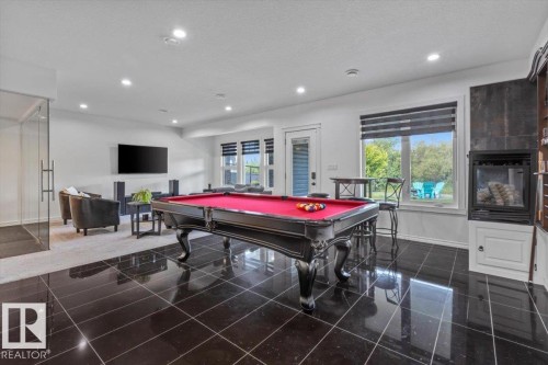 1242 Starling Drive Nw, Edmonton, AB - Indoor Photo Showing Other Room
